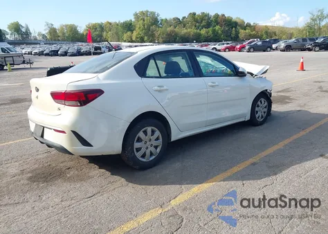 2021 Kia Rio S z USA, uszkodzony, nr VIN 3KPA24AD7ME392883